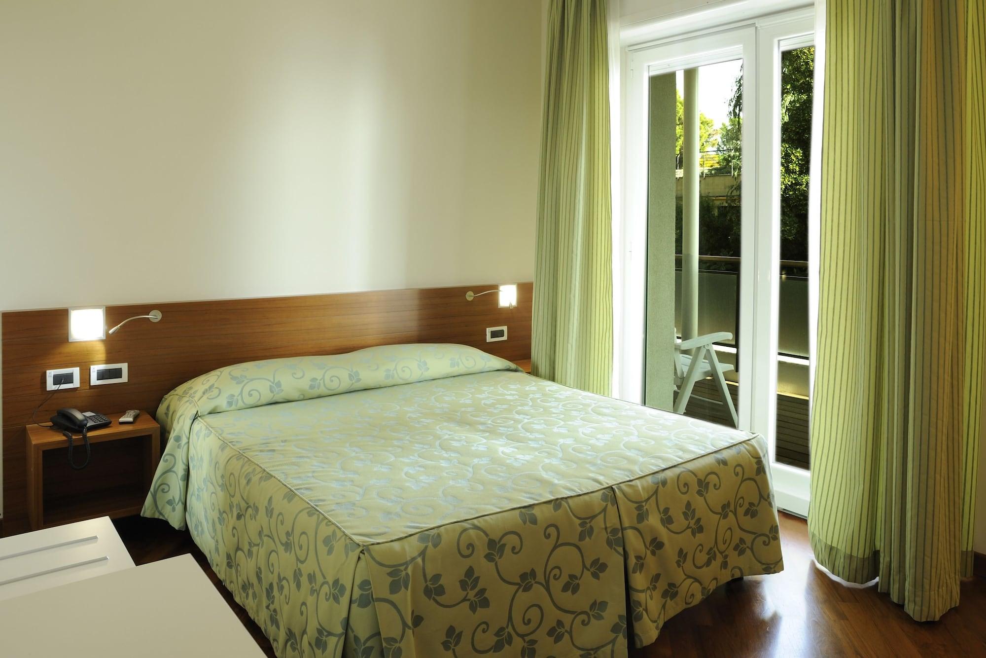 Hotel Le Roi Varazze Buitenkant foto