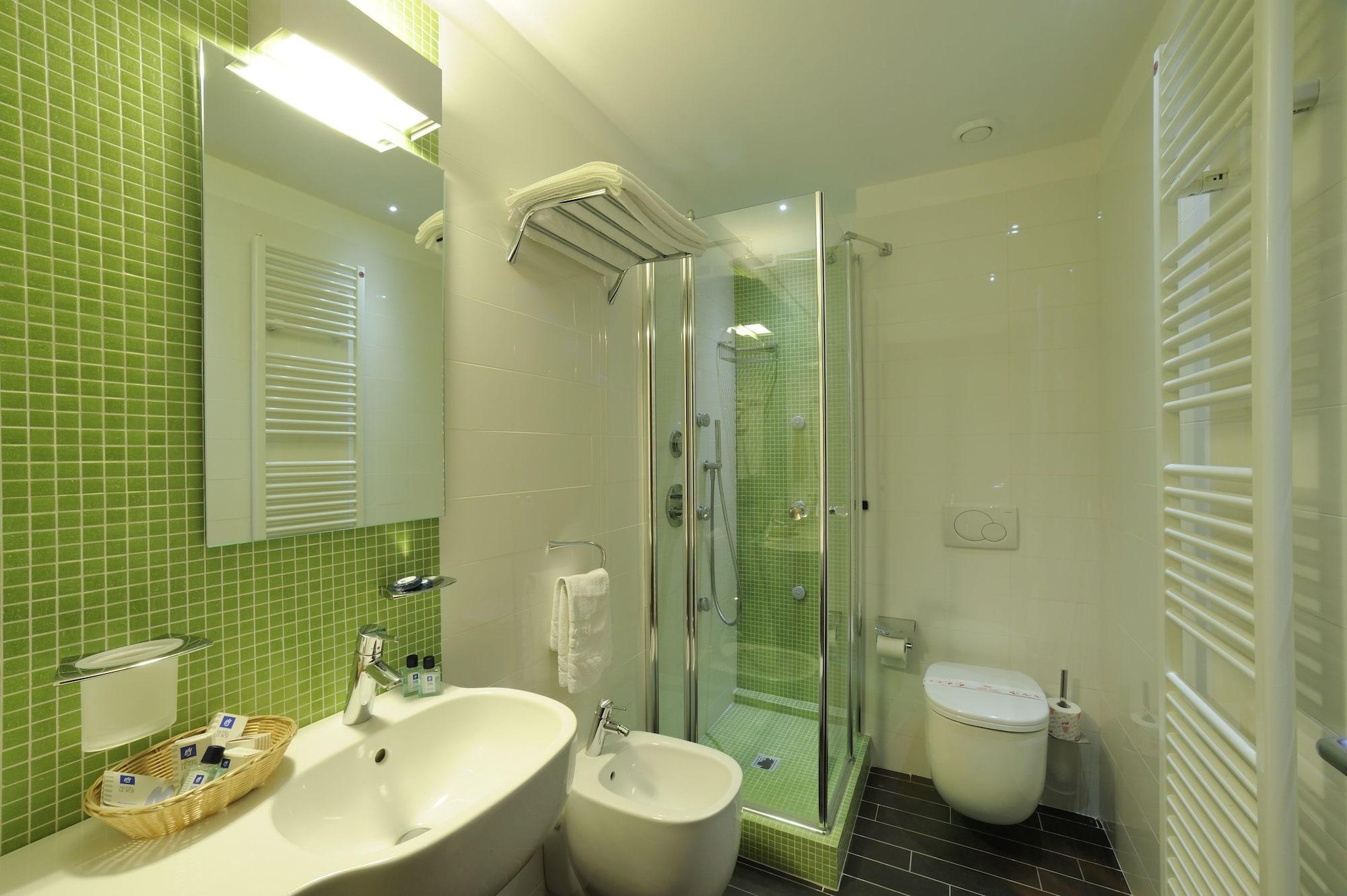 Hotel Le Roi Varazze Buitenkant foto