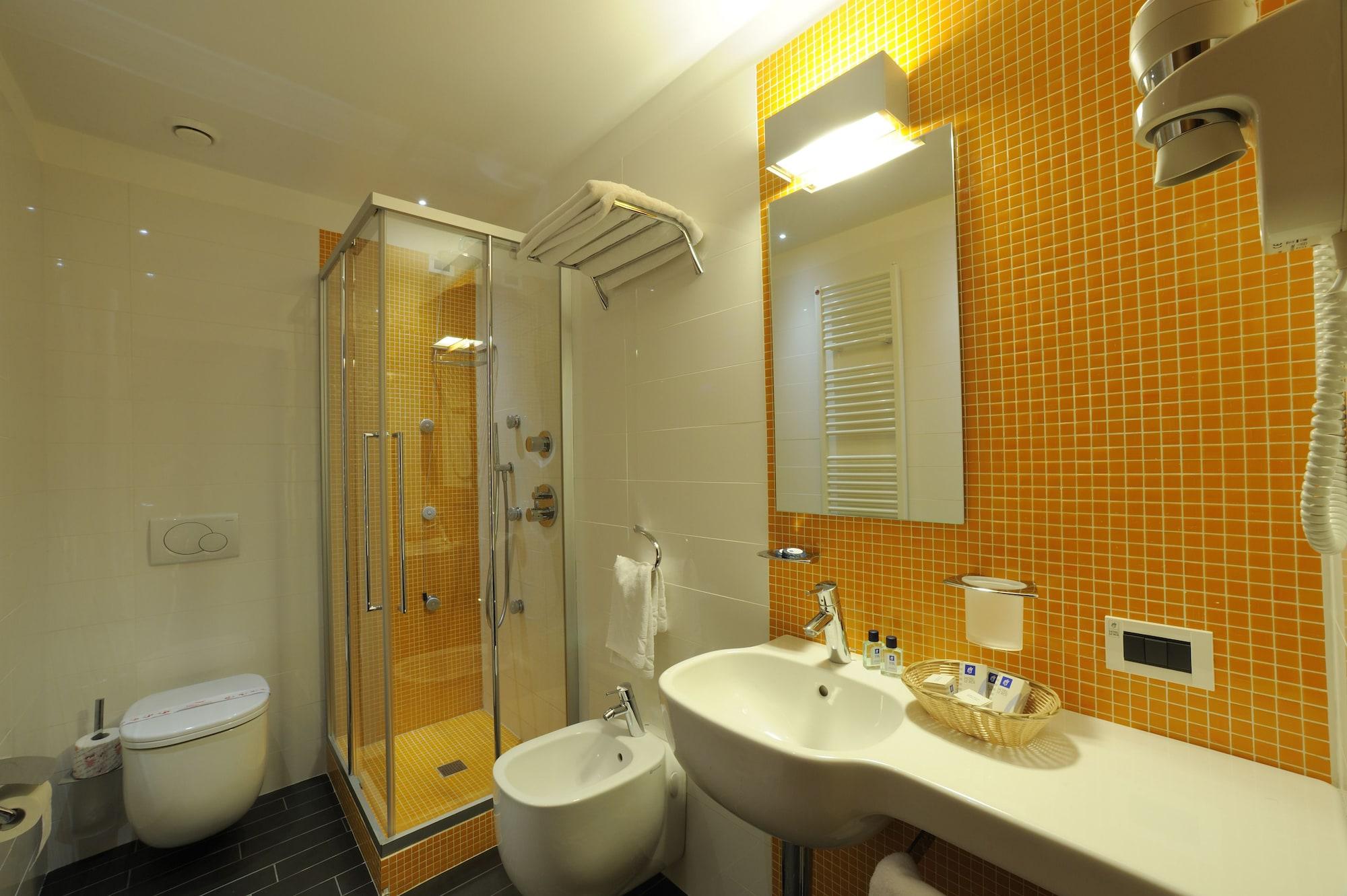 Hotel Le Roi Varazze Buitenkant foto