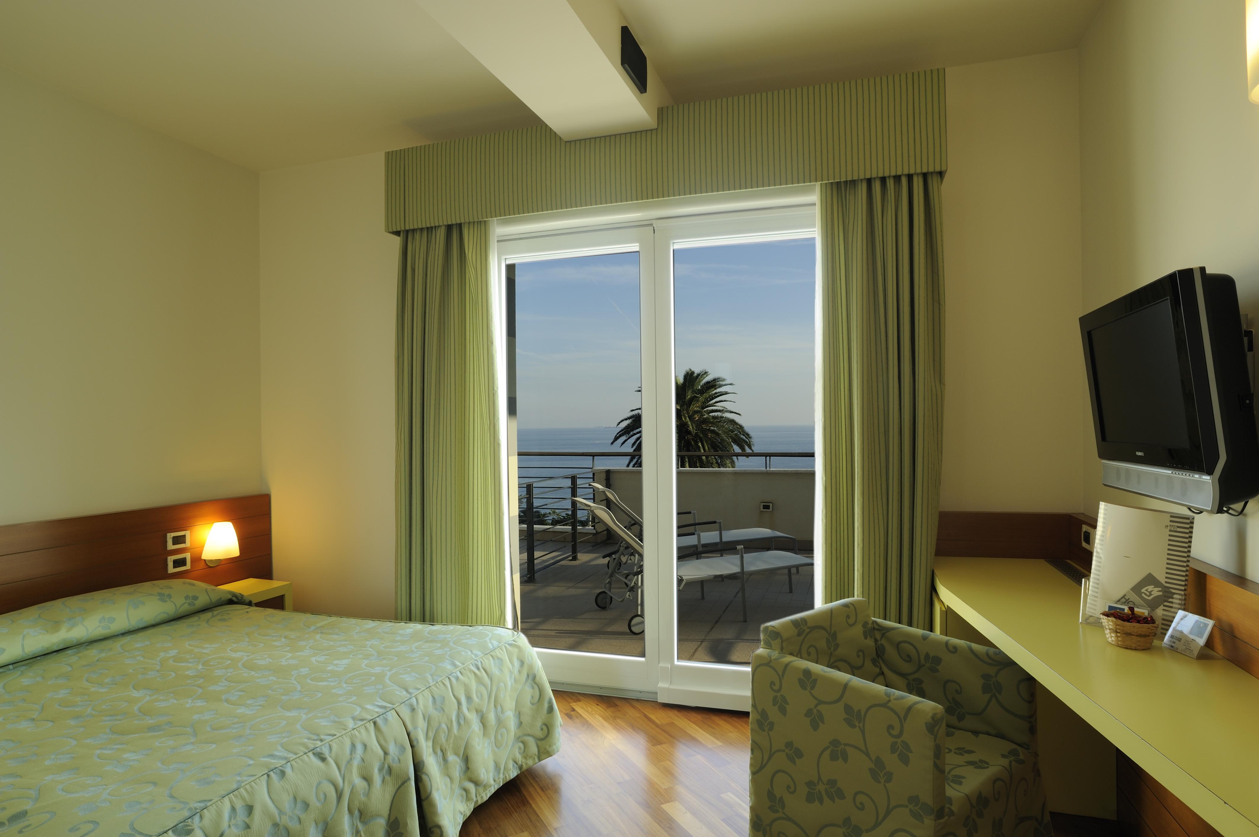 Hotel Le Roi Varazze Buitenkant foto